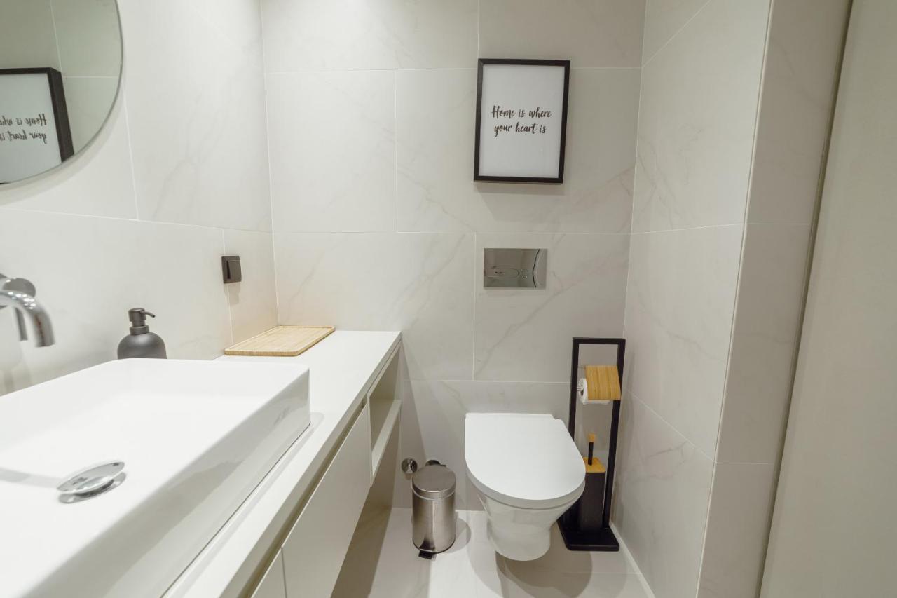 Elegant Downtown Apartment By Vacationy ปอร์โต ภายนอก รูปภาพ